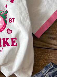 SHEIN Maglietta girocollo a maniche corte da ragazza pre-adolescente, con stampa casual minimalista a fragole americane, adatta per l'estate