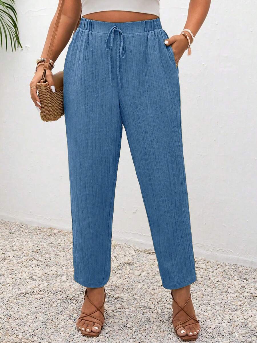 SHEIN Frenchy Pantalones casuales con bolsillos, en un solo color y con nudo, talla grande para vacaciones - Neblina azul - Ver 1