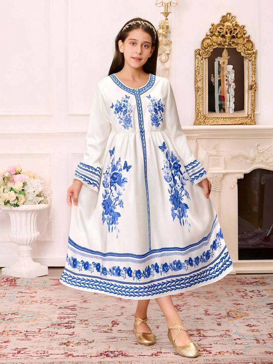 SHEIN 2pcs Sister Matching Outfits:White And Blue Floral,Autumn,Modest,Tea Party - White - View 1
