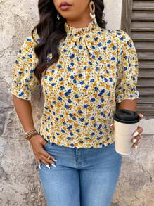 SHEIN LUNE Plus Size Women's Holiday Ditsy Floral Ruffle Collar Puff Sleeve Top - Multicolor - View 3