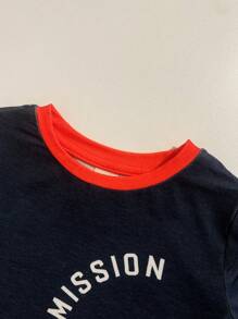 SHEIN Leap Crew 2 件装男婴卡通消防车撞色圆领 T 恤和格子宽松休闲阻燃睡衣套装 - 黑色 - 查看 4