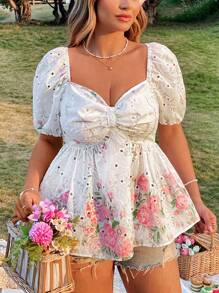 Flirla 大码女式刺绣数字心形领泡泡袖衬衫