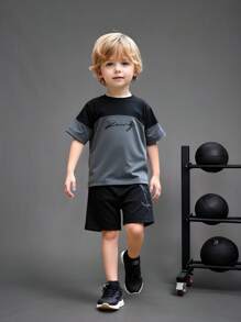 Genkimix Kids 2pcs/Set Young Boys Street Style Round Neck Short Sleeve T-Shirt + Shorts, Summer Getaway, Holiday, Travel, Relax, Sunbathing Summer Holiday - Multicolor - View 3