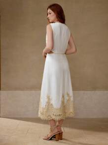 MOTF PREMIUM CONTRAST LACE ZIPPER DRESS - Beige - View 4