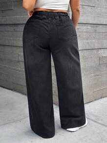 SHEIN ICON 大尺碼女性鬆身休閒牛仔長褲，設有腰部束帶和側口袋