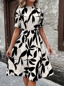 SHEIN Clasi Women's Stand Collar Plant Printed Dress Maxi Women Outfit - Beige - View 4