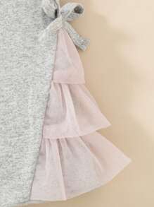 SHEIN 女孩春夏时尚喇叭下摆针织休闲裤，带蝴蝶结装饰，舒适百搭街头服饰和家居服