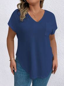 SHEIN LUNE 大码V领纯色T恤，简约时尚，适合夏季