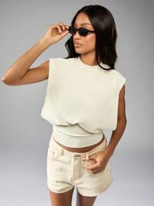 MISSGUIDED 无袖束腰紧身上衣 - 杏色 - 查看 3