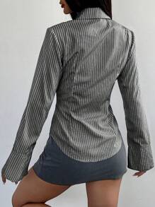 SHEIN PETITE Petite 女士百搭纯色休闲轻质收腰蓝色条纹长袖衬衫，百搭，春秋季 - 黑色 - 查看 2