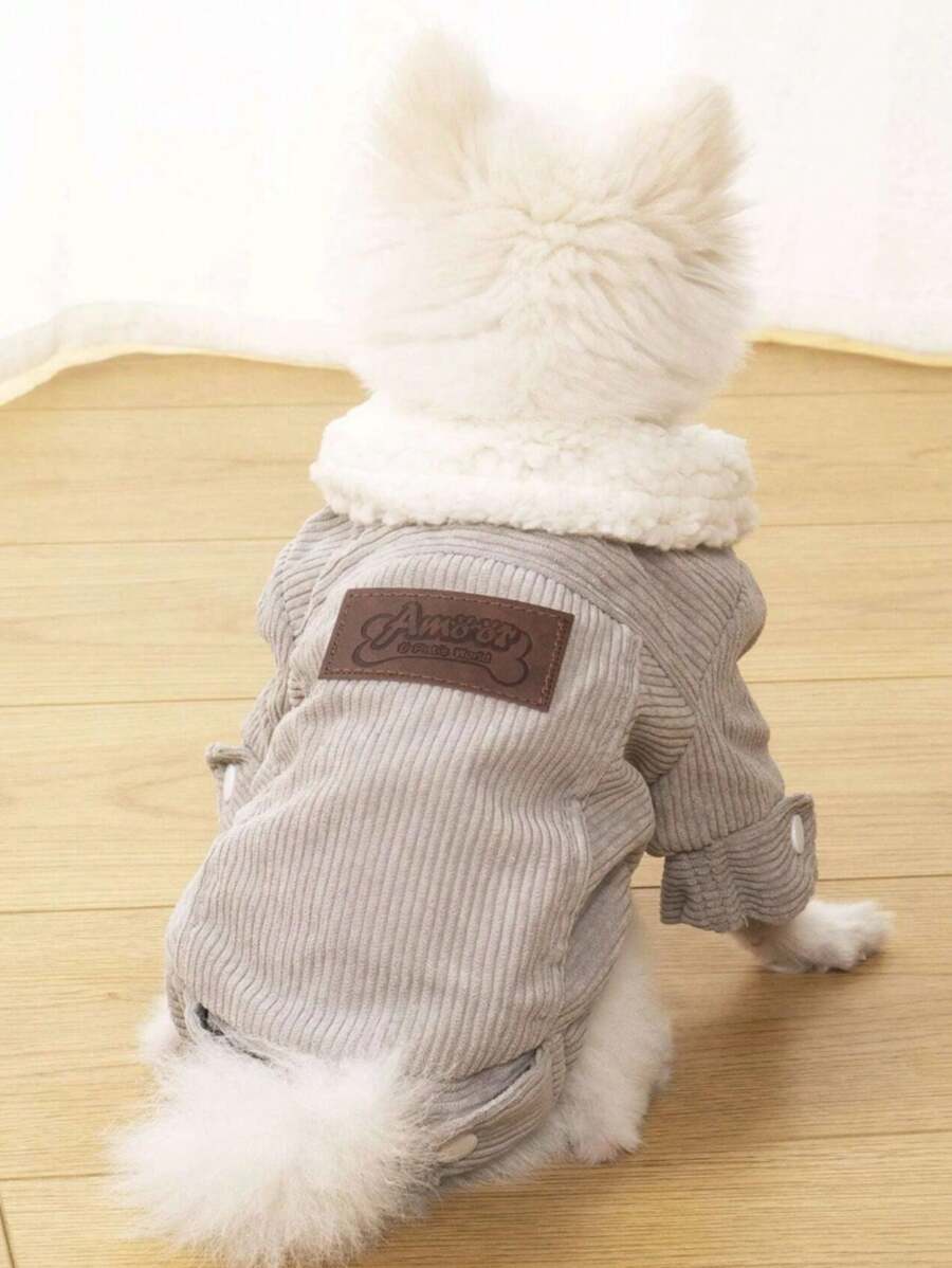 适合泰迪犬和中型/小型犬的狗狗背心衣服（注意：新款和旧款设计将随机发货） - 灰色 - 查看 1