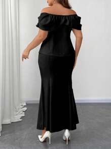 Franclia Plus Size Women 1-Shoulder Top With Floral Decor And Mermaid Hem Skirt 2 Pieces Set