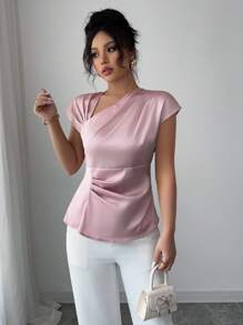 Elenzga Blusa ajustada y corta de mujer con cuello asimétrico, hombros plisados y estilo francés elegante, de seda, para primavera/verano