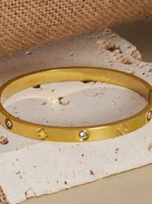 1PC Gold Stainless Steel Artificial Stones Bangle Bracelets For Women Non Tarnish Oval 18k Gold Plated Cubic Artificial Zirconia Flowers Bracelet Designer Jewelry Gift For Teen Girls Valentines Christmas Winter Christmas Gifts