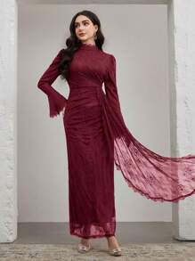 Graceveil Women's Elegant Conservative Luxurious Arabic Style Woven Lace Bell Sleeve Dress - Burgundy - View 1