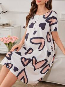 SHEIN Heart Print Round Neck Partial Button-Up Casual Short Sleeve Maternity Nightgown