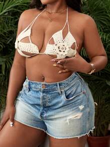 SHEIN Slayr CURVE Plus Size Women's Vacation 3D Crocheted Floral Halter Neck Cover Up Top - White - View 3