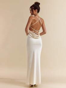 SHEIN BAE Langes rückenfreies Satinkleid mit tiefem V-Ausschnitt, Spaghettiträger & Bindung in Taille, elegant für Urlaub, Hochzeit, Geburtstag, Schule, Apricot & Weiß Farben