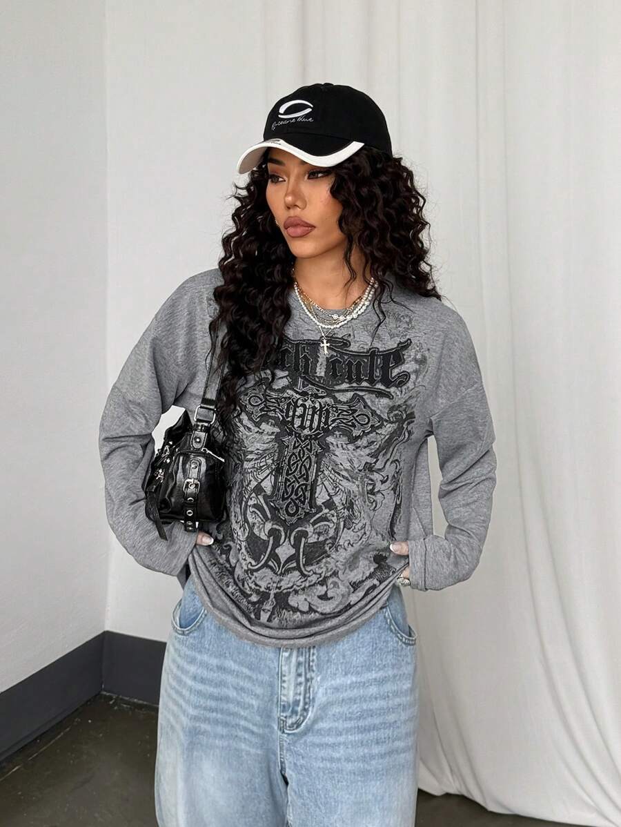 StreetHx Women's Gothic Print Loose Casual Dark Street Style Round Neck Thin Long Sleeve T-Shirt, Autumn/Winter Graphic Tees Women Tops For Spring Outfit