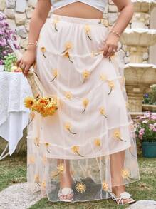 SHEIN VCAY Plus Size Women's Elastic Waist Mesh Embroidery Patchwork A-Line Skirt,Beige,Summer,Boho,Vacation,Wedding Guest,Holiday, Floral Garden Brunch - Beige - View 3