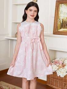 SHEIN DRMZ Tween Girl Tween Girl Plain Texture Fabric Splicing Satin Sleeveless Dress, 3D Design, Preintegrated