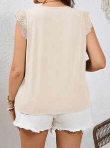 SHEIN Frenchy Camiseta de verano de manga corta con aplicación de encaje para mujer de tallas grandes