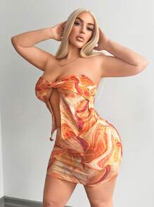 SHEIN SXY 2 pièces Ensemble Top bandeau et mini jupe taille haute tie-dye pour femmes grande taille, style de rue sexy. Convient pour le port quotidien, les sorties, les anniversaires, les enterrements de vie de jeune fille. Élégant, décontracté, pour le shopping, le streetwear, les sorties. Facile à assortir, affinant la silhouette, mettant en valeur la morphologie. - Multicolore - Voir 5