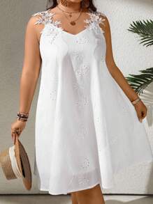 SHEIN LUNE Plus Size Women's Spring/Summer V-Neck Floral Lace Splicing Sleeveless Straight A-Line Dress, Elegant Resort/Casual Daily Wear, Fashionable And Versatile Loose Fit