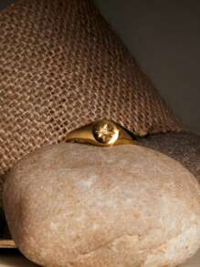 Nuevo anillo de mujer de moda con chapeado de oro de 18K no al vacío y diseños únicos variados, con diamantes incrustados y que no se descolora