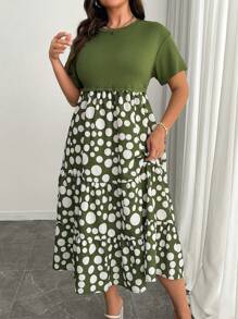 SHEIN LUNE Plus Size Women Solid Color Round Neck Polka Dot Print Patchwork Simple Casual Daily Short Sleeve Dress, Spring/Summer