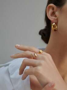 Nuevo anillo de mujer de moda con chapeado de oro de 18K no al vacío y diseños únicos variados, con diamantes incrustados y que no se descolora