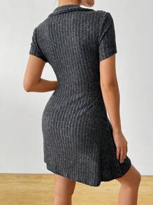 SHEIN EZwear 女士纯色前扣短袖休闲迷你连衣裙 - 深灰色 - 查看 2