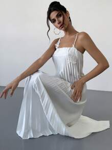 Firerie Women Elegant White Sleeveless Floral Embroidered Pleated Dress, Suitable For Parties And Weddings