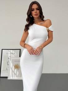 Firerie New Elegant Asymmetric Shoulder Ruffle Metal Decor Waist Pleated Slim Fit White Maxi Dress, Romantic Date For Valentine's Day,Graduation,Teacher Outfits For Women,Teacher Dress - White - View 4