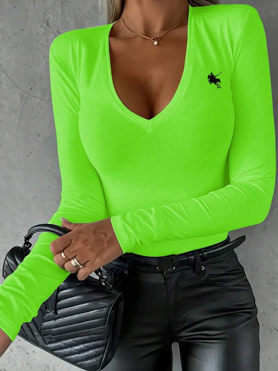 INAWLY Bright Color Women V-Neck Luminous Knight Graphic T-Shirt - Mint Green - View 1