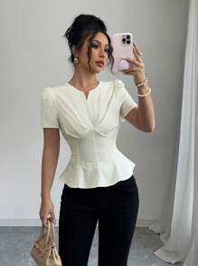 Elenzga 新品女式时尚 V 领褶皱胸口设计腰部收紧下摆褶皱短袖优雅衬衫 - 杏色 - 查看 5