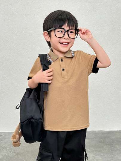 SHEIN Little Byeori Ung pojke Patchwork Casual Stickad Kortärmad Pikétröja med krage