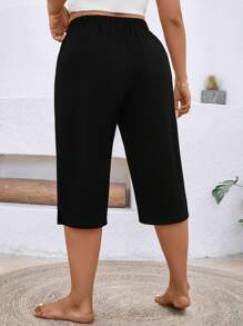 EMERY ROSE Plus Size Casual Solid Color Versatile Capri Pants - Black - View 2