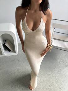 Aloruh Women's Vacation Beach Crochet Sexy Maxi Dress, Crochet Floral Hollow-Out Deep V-Neck Backless Spaghetti Strap Solid Bodycon Glitter Dress, Apricot Color, Spring/Summer - Apricot - View 4