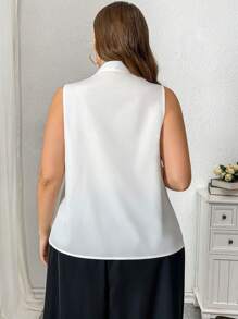 SHEIN Privé Plus Size Elegant Commute Asymmetric Ruffled Collar Loose Sleeveless Blouse, Summer Small Stand Collar White Shirt - White - View 3