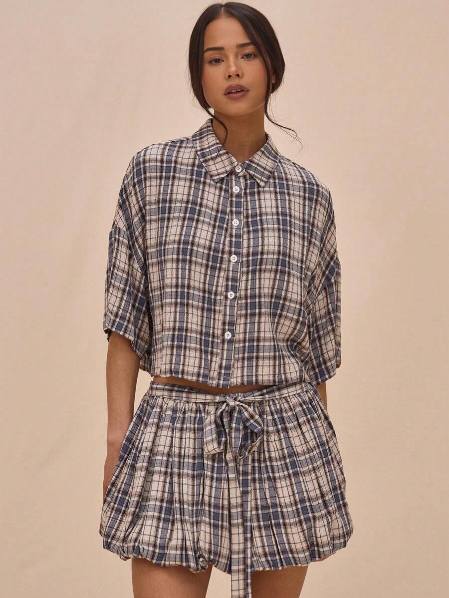 MUSERA Boxy Fit Collared Button Up Plaid Flannel Cropped Mid Sleeve Shirt Spring Summer Cute Street Style