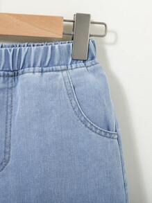 牛仔青少年男孩休闲学院风户外运动 COOL MAX 纯棉牛仔连帽衫上衣和工装牛仔短裤牛仔两件套服装，带拉链开合和贴片细节。 - 淺色水洗藍 - 查看 8