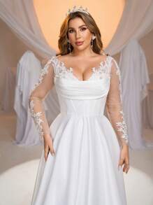 Aureia Vestido largo elegante y lujoso de manga larga transparente, con bordado de flores de encaje, cristales y perlas, mezcla de tela de satén y con pliegues de ballena, con falda maxi y cola, adecuado para bodas, fiestas, vacaciones, novia, Día de San Valentín - Blanco - Ver 2