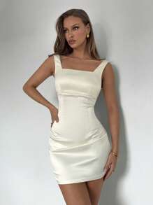 Chiquease 女士方领无袖休闲短款连衣裙