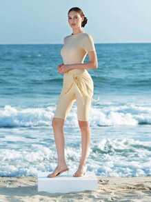 Swim Shayni 3 件套新款夏季纯色女士圆领短袖前拉链上衣、中长裤和抽绳腰沙滩裙保守度假布基尼套装 - 杏色 - 查看 1