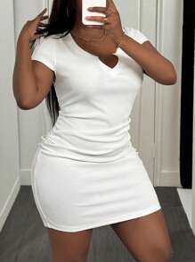 Slaydiva 2025 Summer&Beach New Plus Size Women V-Neck Slim Fit Ribbed Knit T-Shirt, Basic For Commute, Casual, And Year-Round Wear, White,Graduation Dress - White - View 9