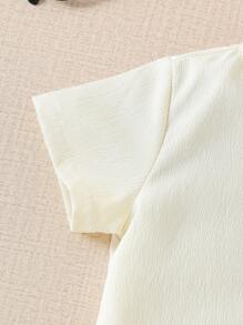 SHEIN 2 件套幼儿男童杏色短袖休闲衬衫和短裤套装，夏季 - 杏色 - 查看 5