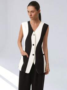 Aveloria Elegant Chic And Luxury Contrast Color, Texture And Geometric Pattern V-Neck Sleeveless Blouse, Versatile For Work And Casual Wear - Black - View 3