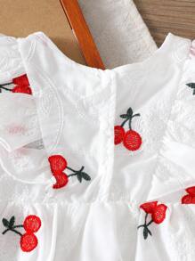 新生女婴宽松优雅樱桃刺绣针织连衣裙，春夏秋季节，优质樱桃刺绣面料，时尚舒适，适合休闲穿着 - 白色 - 查看 3