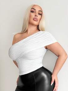 SHEIN SXY Plus Size Women One Shoulder Ruched Sides Ruched Textured Fabric Bodycon Top, Suitable For Everyday Wear, Date Night, Birthday, Bachelorette Party Outfit, Elegant, Casual, Shopping, Streetwear, Going Out, , Easy To Match & Looks Slim, Accentuate Your Body, Flatter The Figure